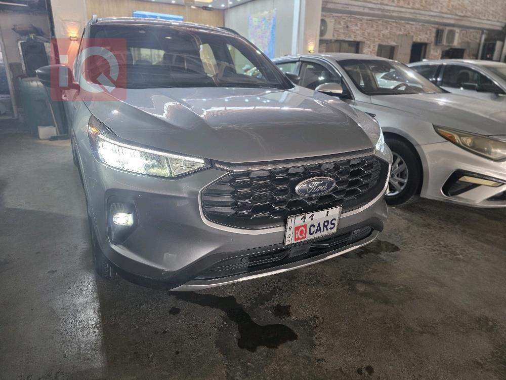 فورد إسكيب